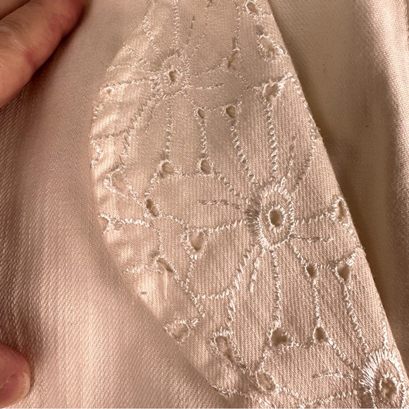 Chico’s White Denim Jean Jacket w/Eyelet  3/4 Length Sleeves & Trim Chico’s Sz L - Picture 5 of 9